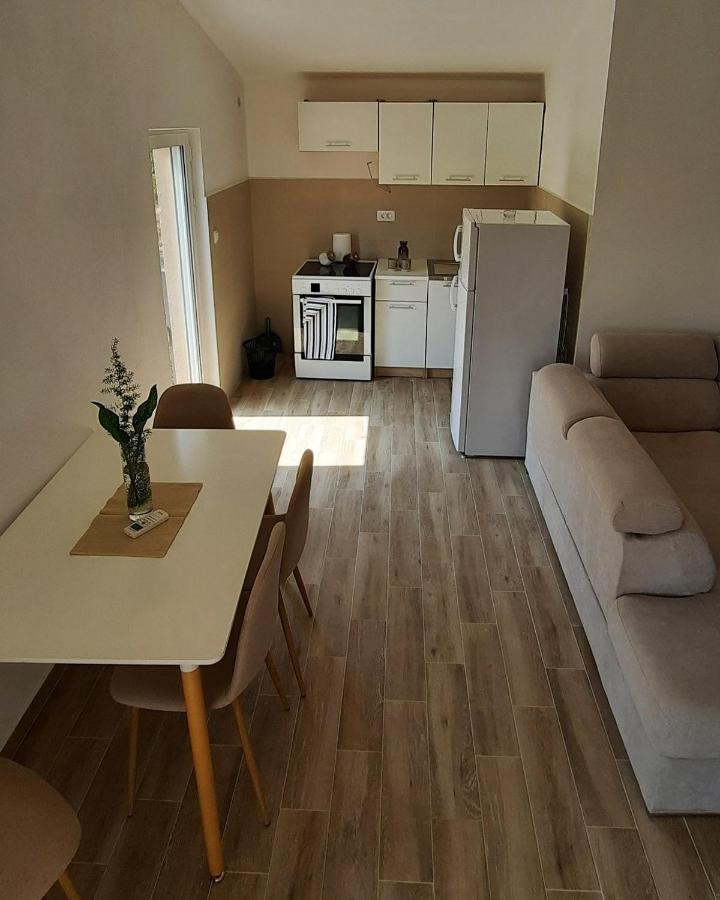 Apartmani EMMA Kotor Bagian luar foto